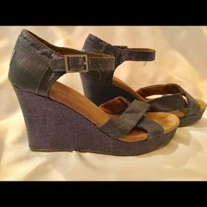 Tom’s Denim Sandals